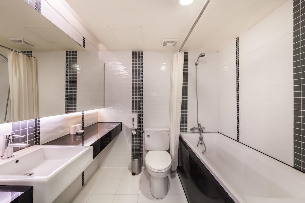華麗大飯店ferrary Hotel Тайпей Екстериор снимка