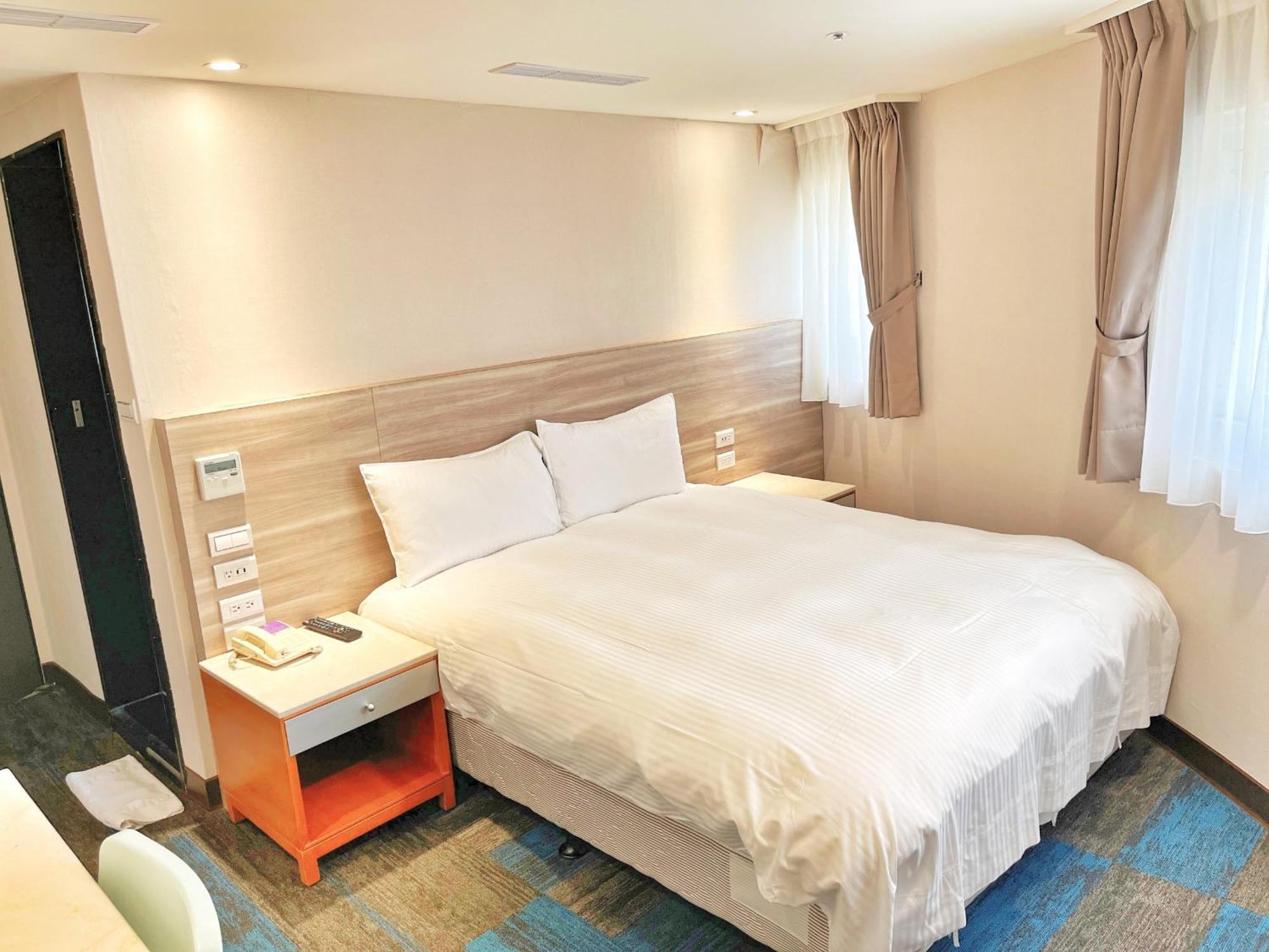華麗大飯店ferrary Hotel Тайпей Екстериор снимка