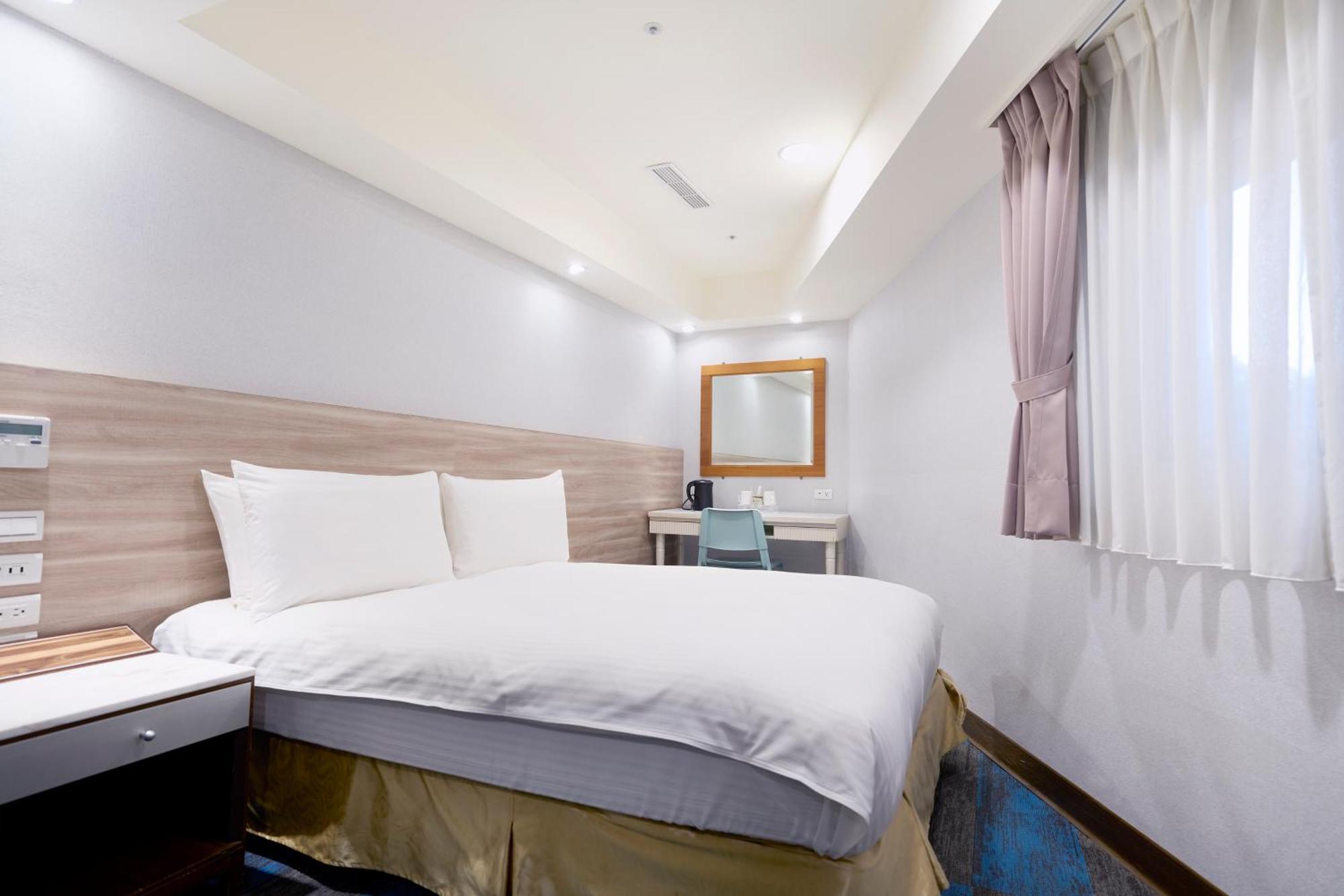 華麗大飯店ferrary Hotel Тайпей Екстериор снимка