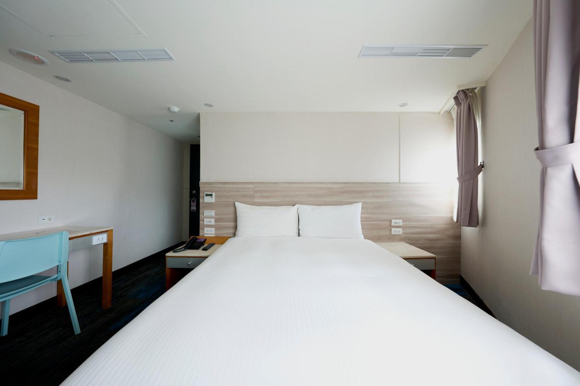華麗大飯店ferrary Hotel Тайпей Екстериор снимка
