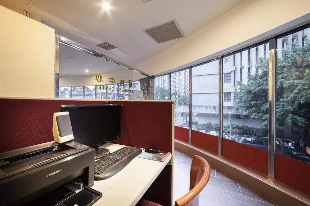 華麗大飯店ferrary Hotel Тайпей Екстериор снимка