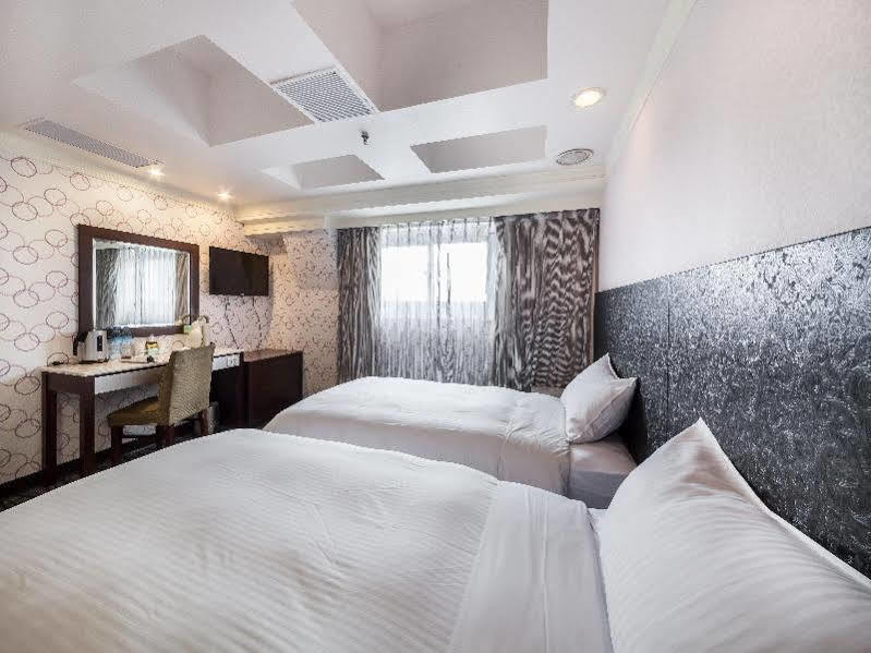 華麗大飯店ferrary Hotel Тайпей Екстериор снимка